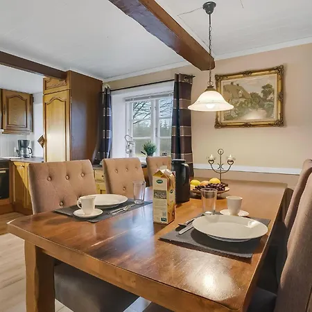 2 Bedroom Cozy In Apartamento
