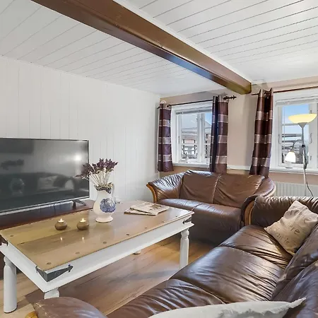 2 Bedroom Cozy In * Højer